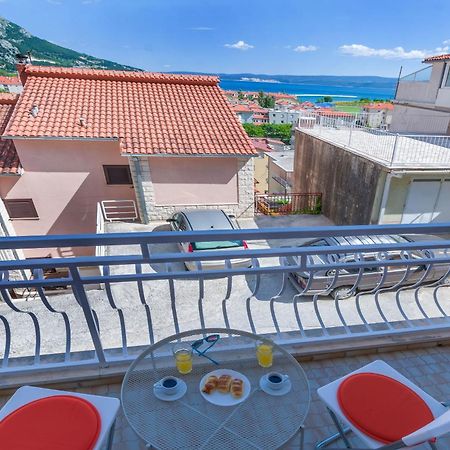 Apartment Adrian Omiš Εξωτερικό φωτογραφία
